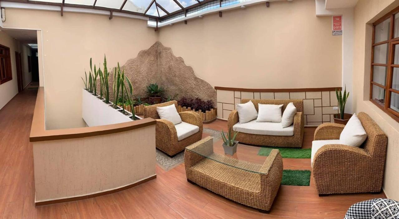 Hostal Nizza Cuenca Kültér fotó