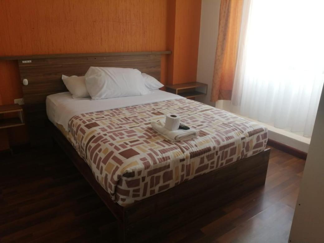 Hostal Nizza Cuenca Kültér fotó